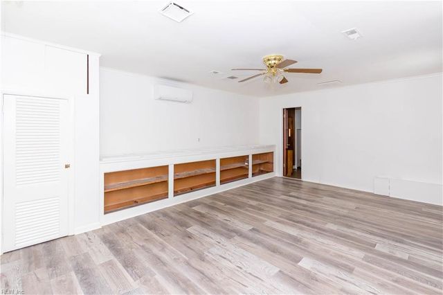 801 Lemaster AVE, Hampton, VA 23669