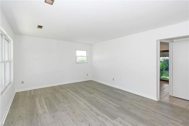 801 Lemaster AVE, Hampton, VA 23669