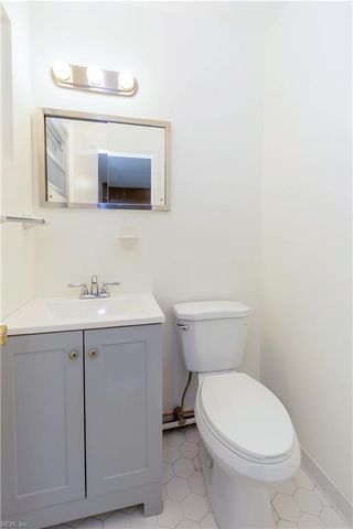 801 Lemaster AVE, Hampton, VA 23669