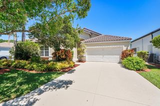 2016 Island Circle, Weston, FL 33326