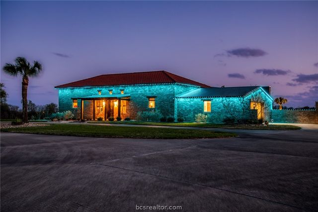 20383 Highway 159 W, New Ulm, TX 78950