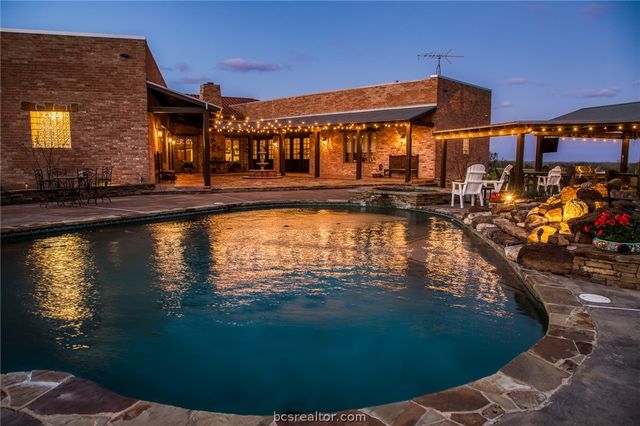 20383 Highway 159 W, New Ulm, TX 78950