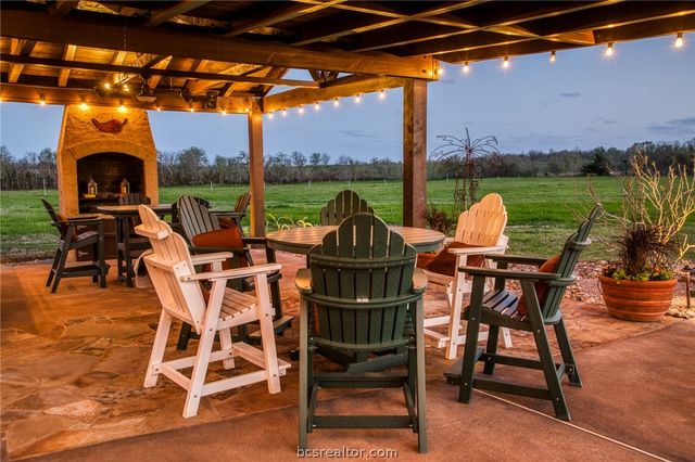 20383 Highway 159 W, New Ulm, TX 78950