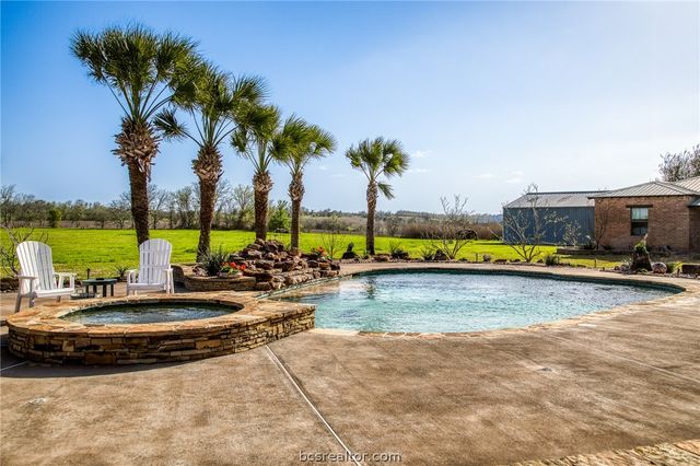 20383 Highway 159 W, New Ulm, TX 78950