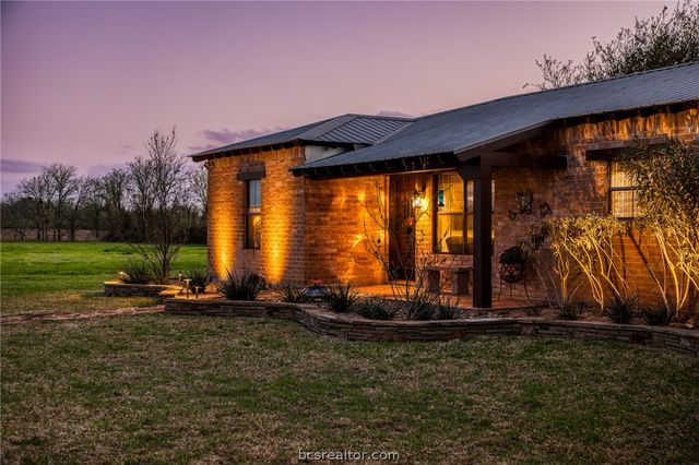 20383 Highway 159 W, New Ulm, TX 78950