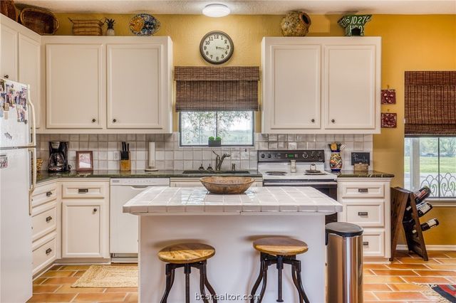 20383 Highway 159 W, New Ulm, TX 78950