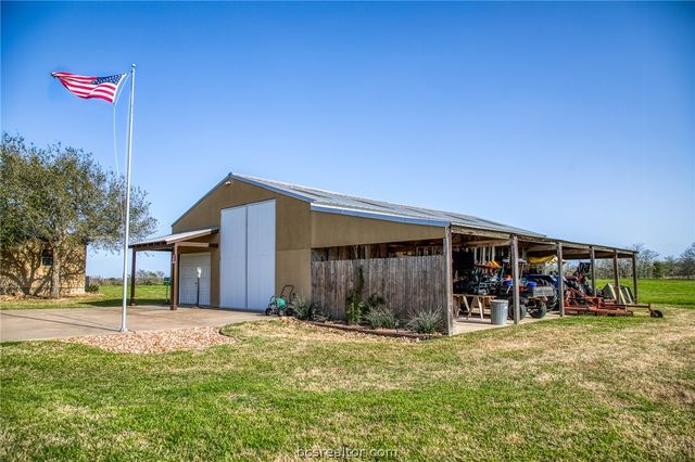 20383 Highway 159 W, New Ulm, TX 78950
