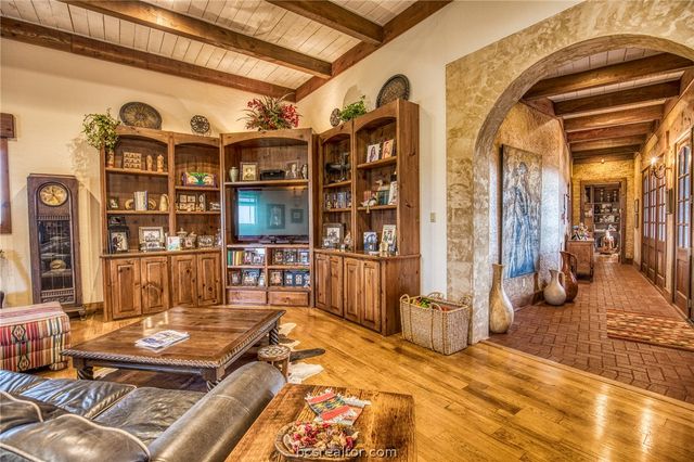 20383 Highway 159 W, New Ulm, TX 78950