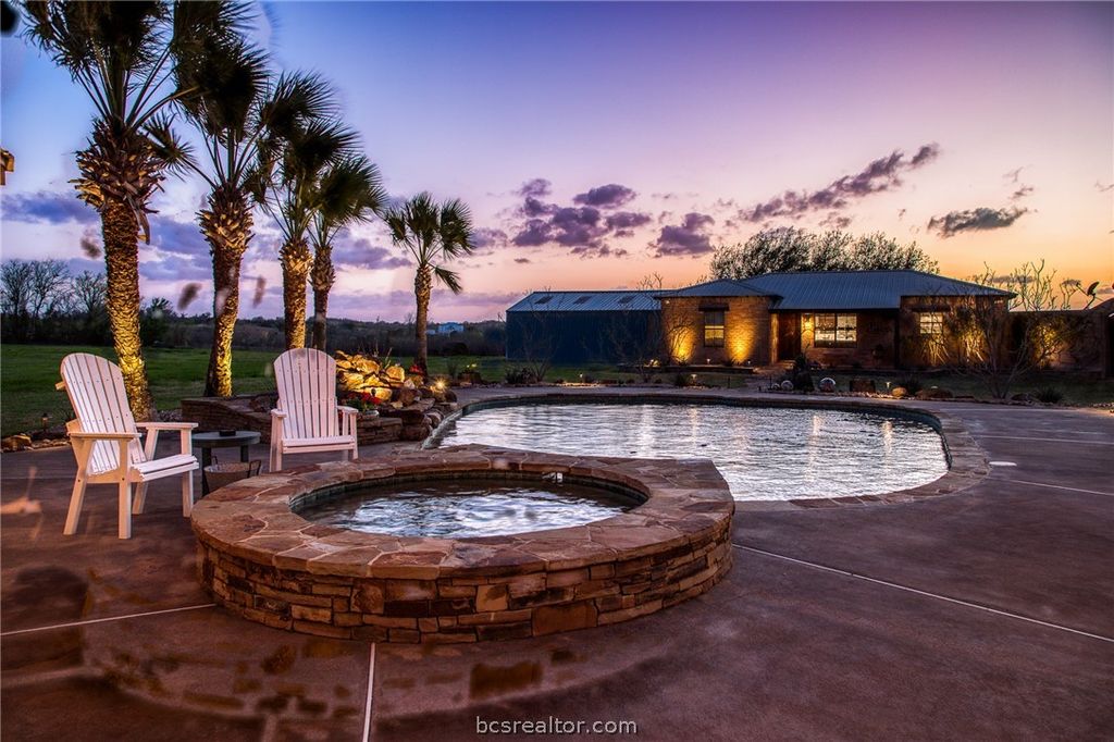 20383 Highway 159 W, New Ulm, TX 78950