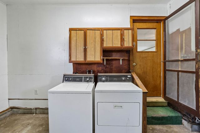 203 Kelly Dr, Decherd, TN 37324