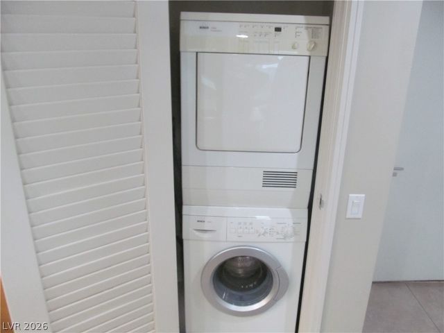 222 Karen Avenue 1105, Las Vegas, NV 89109