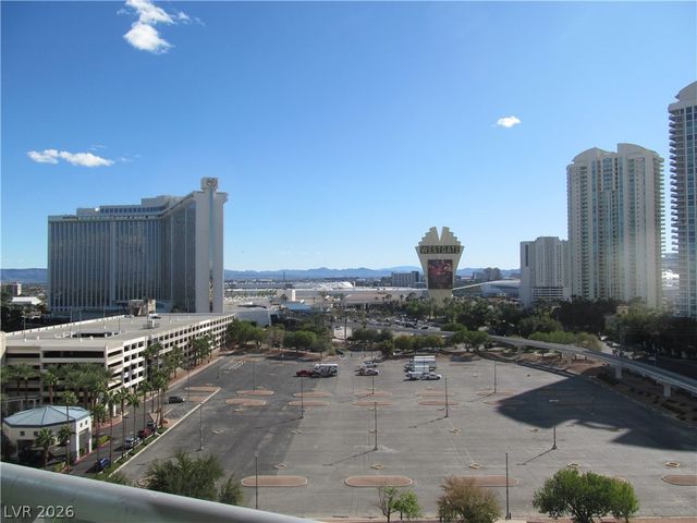 222 Karen Avenue 1105, Las Vegas, NV 89109