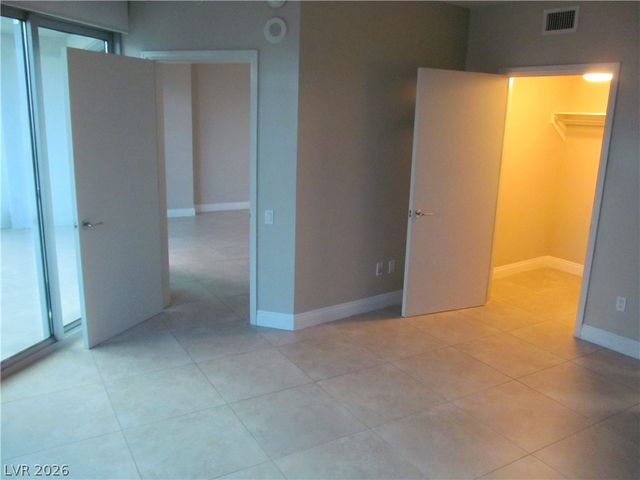 222 Karen Avenue 1105, Las Vegas, NV 89109