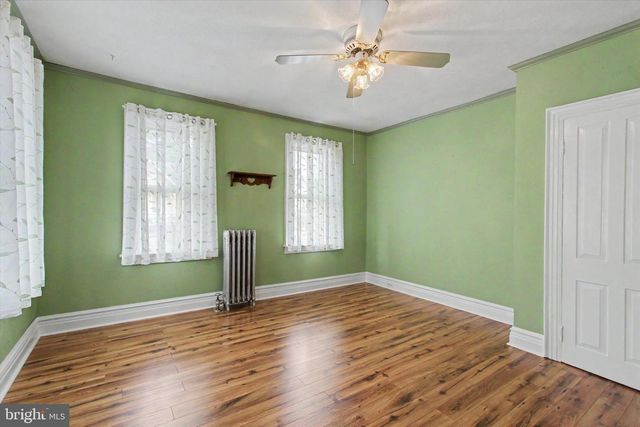 321 E MIDDLE ST, Hanover, PA 17331
