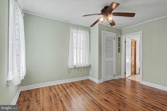 321 E MIDDLE ST, Hanover, PA 17331