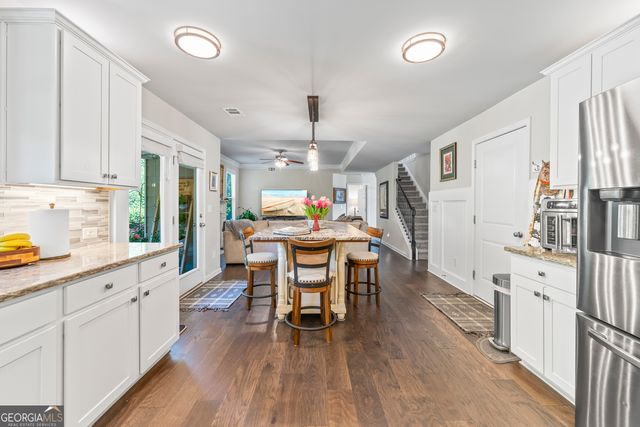 6024 Park Bay Court, Flowery Branch, GA 30542