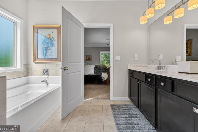 6024 Park Bay Court, Flowery Branch, GA 30542