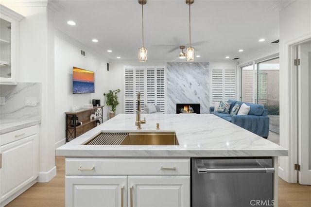 304 Goldenwest Street, Huntington Beach, CA 92648