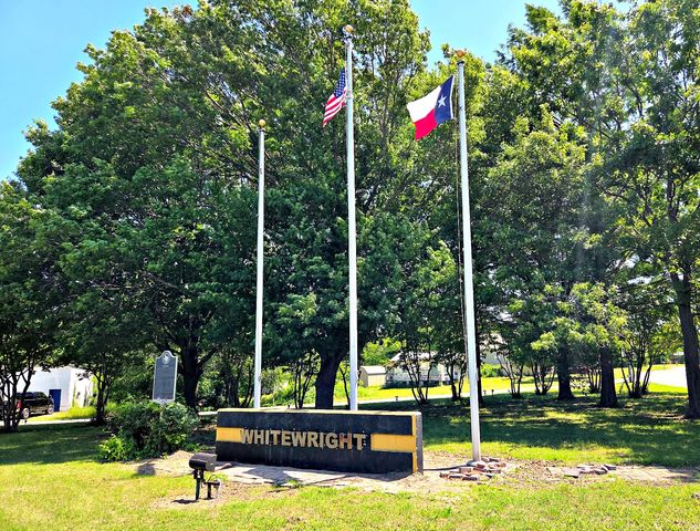 1462 US Highway 69, Whitewright, TX 75491