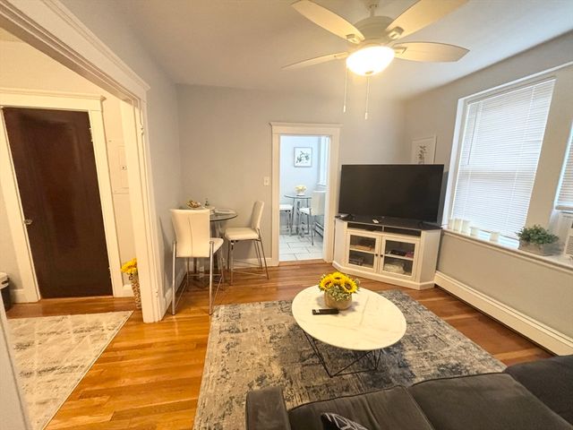 15 Ives Street 28, Beverly, MA 01915