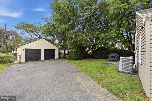 6 PANCOAST AVE, Aston, PA 19014
