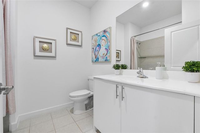 15987 SW 2nd Place 1, Pembroke Pines, FL 33027