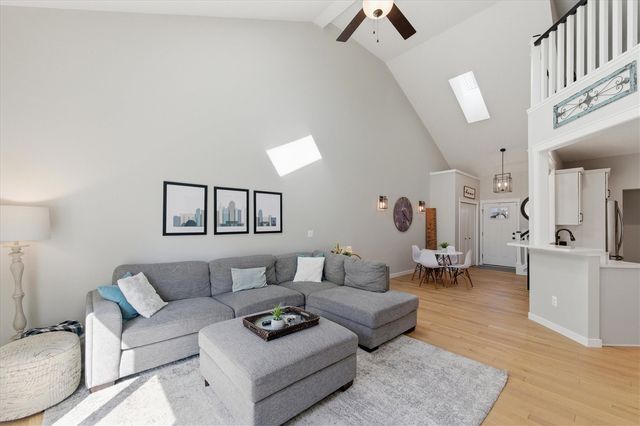 108 E Henry Street 802, Saline, MI 48176