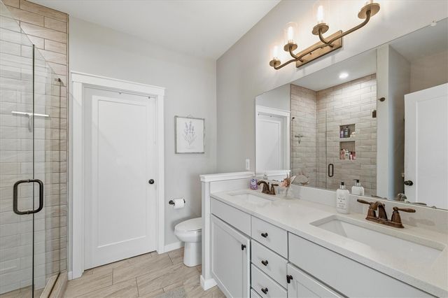 108 E Henry Street 802, Saline, MI 48176