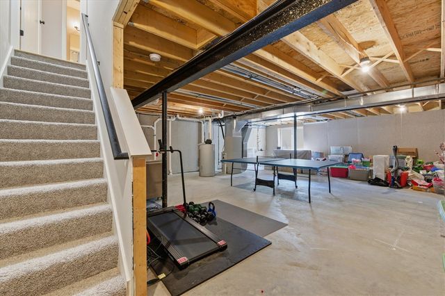 108 E Henry Street 802, Saline, MI 48176