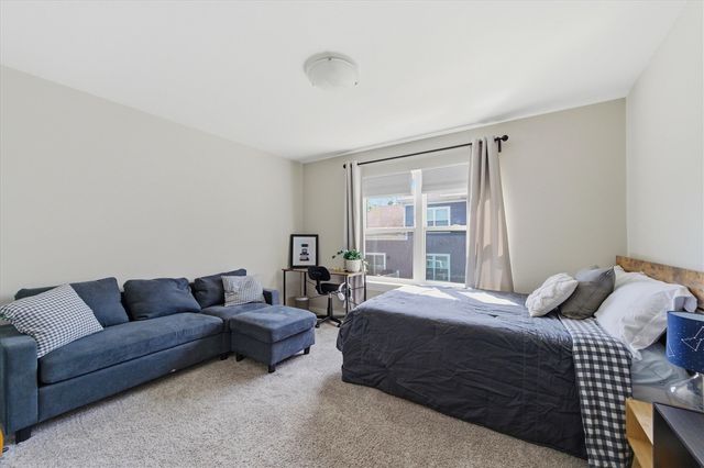 108 E Henry Street 802, Saline, MI 48176