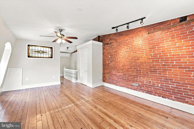 1810 MT SALEM LN, Wilmington, DE 19806