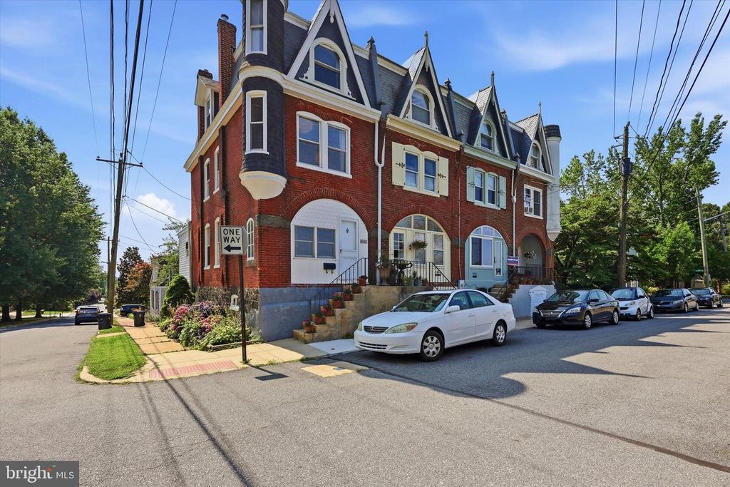 1810 MT SALEM LN, Wilmington, DE 19806