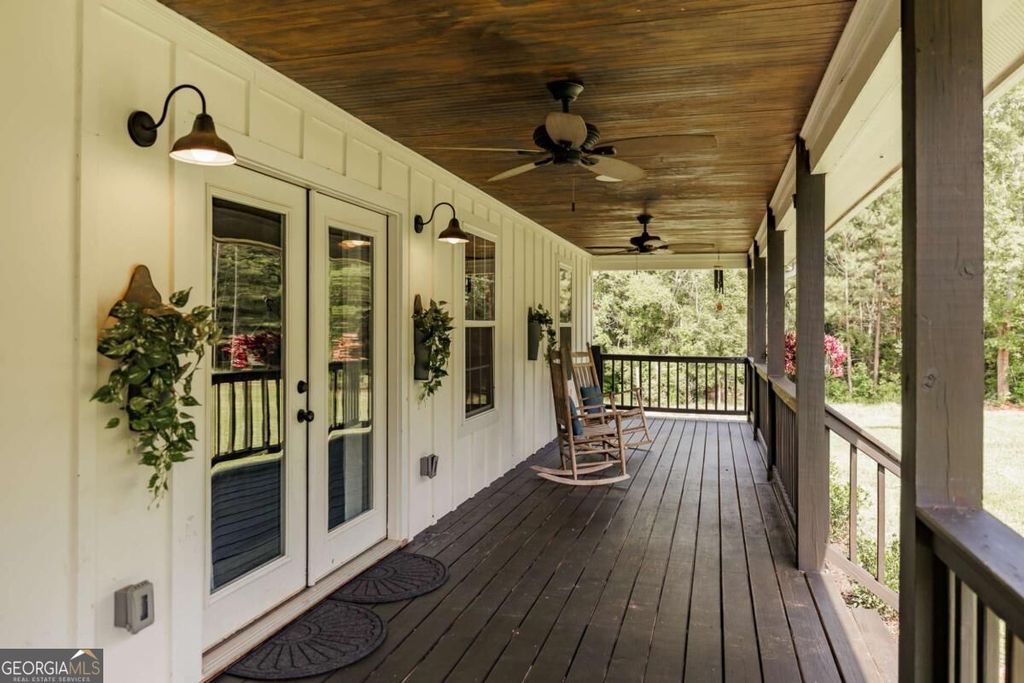 930 James Holcomb Road, Hull, GA 30646 — photo 2