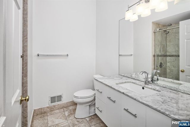 326 Midland Court, West New York, NJ 07093