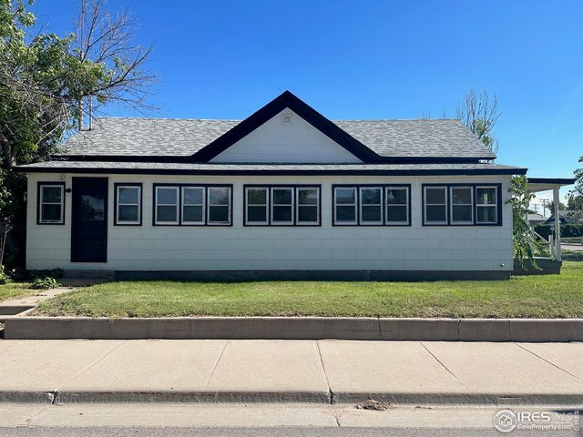 90 Cedar Ave, Akron, CO 80720