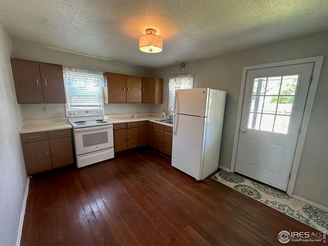 90 Cedar Ave, Akron, CO 80720