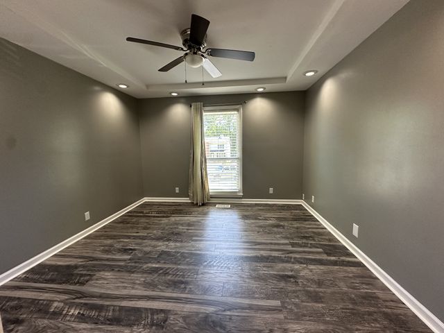 1016 Silver Point Drive, Murfreesboro, TN 37130