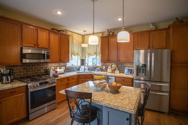 13977 Autumn Court, Rosemount, MN 55068