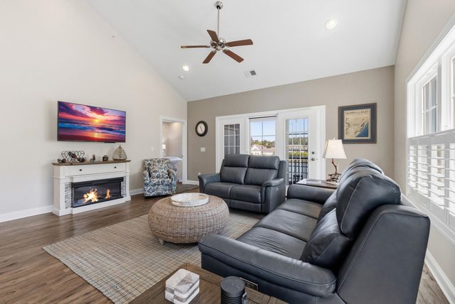 850 Sail Ln Unit 203, Murrells Inlet, SC 29576