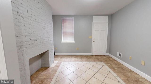 1002 W LOMBARD ST, Baltimore, MD 21223
