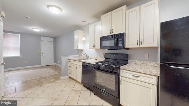 1002 W LOMBARD ST, Baltimore, MD 21223