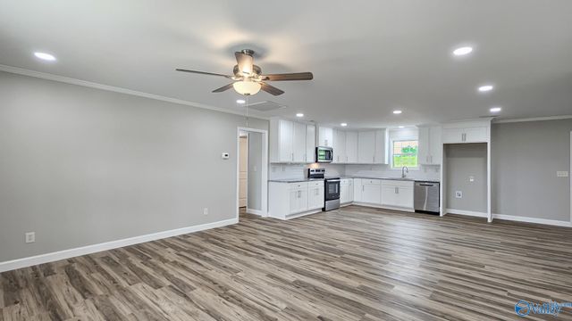 9241 Stanford Road, Athens, AL 35611
