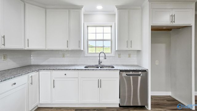 9241 Stanford Road, Athens, AL 35611