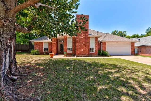 1108 Providence Court, Edmond, OK 73003