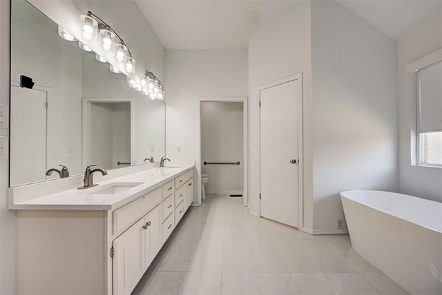 1108 Providence Court, Edmond, OK 73003