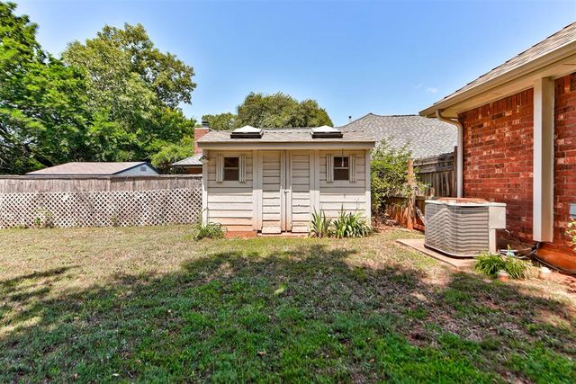1108 Providence Court, Edmond, OK 73003