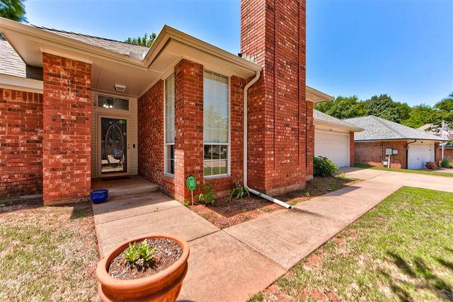 1108 Providence Court, Edmond, OK 73003