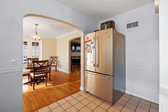 37 Forest Park Boulevard, Janesville, WI 53545