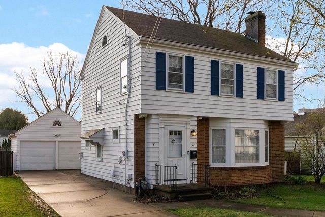 37 Forest Park Boulevard, Janesville, WI 53545