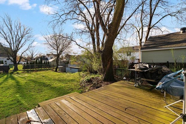 37 Forest Park Boulevard, Janesville, WI 53545